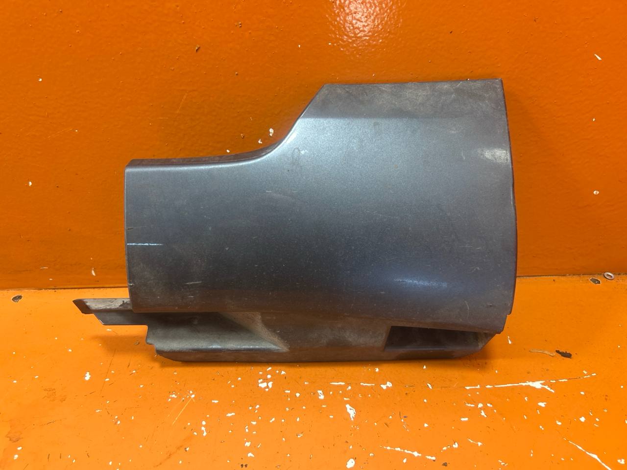 Volkswagen Passat Накладка на порог 3AA853897 01023281