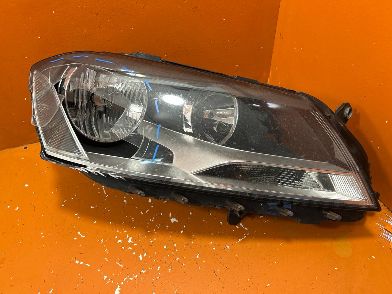 Volkswagen Passat B7 (2010—2015) Фара правая 3AB941006 01023973
