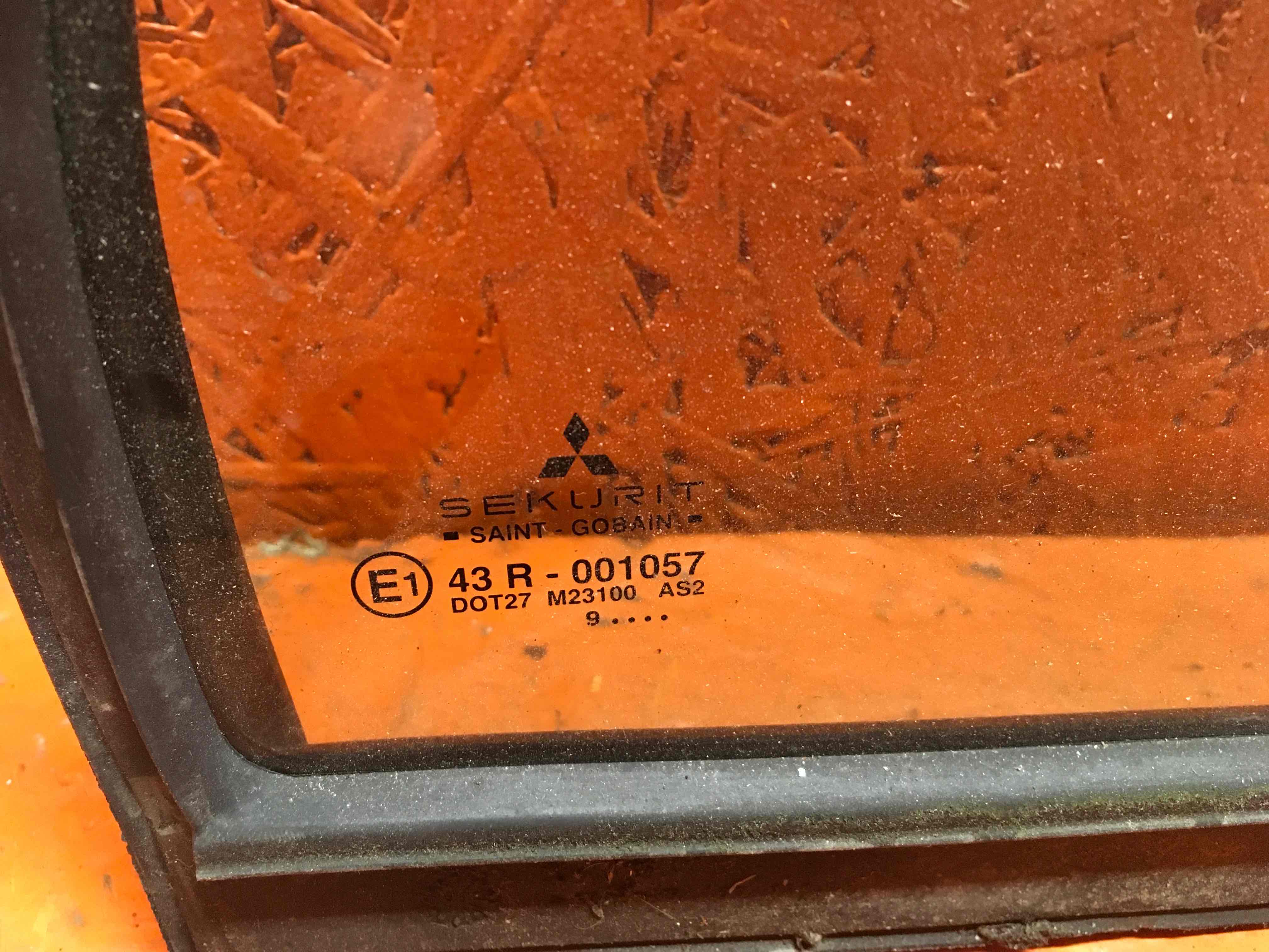 Форточка задняя правая, 900 рублей, Смоленск