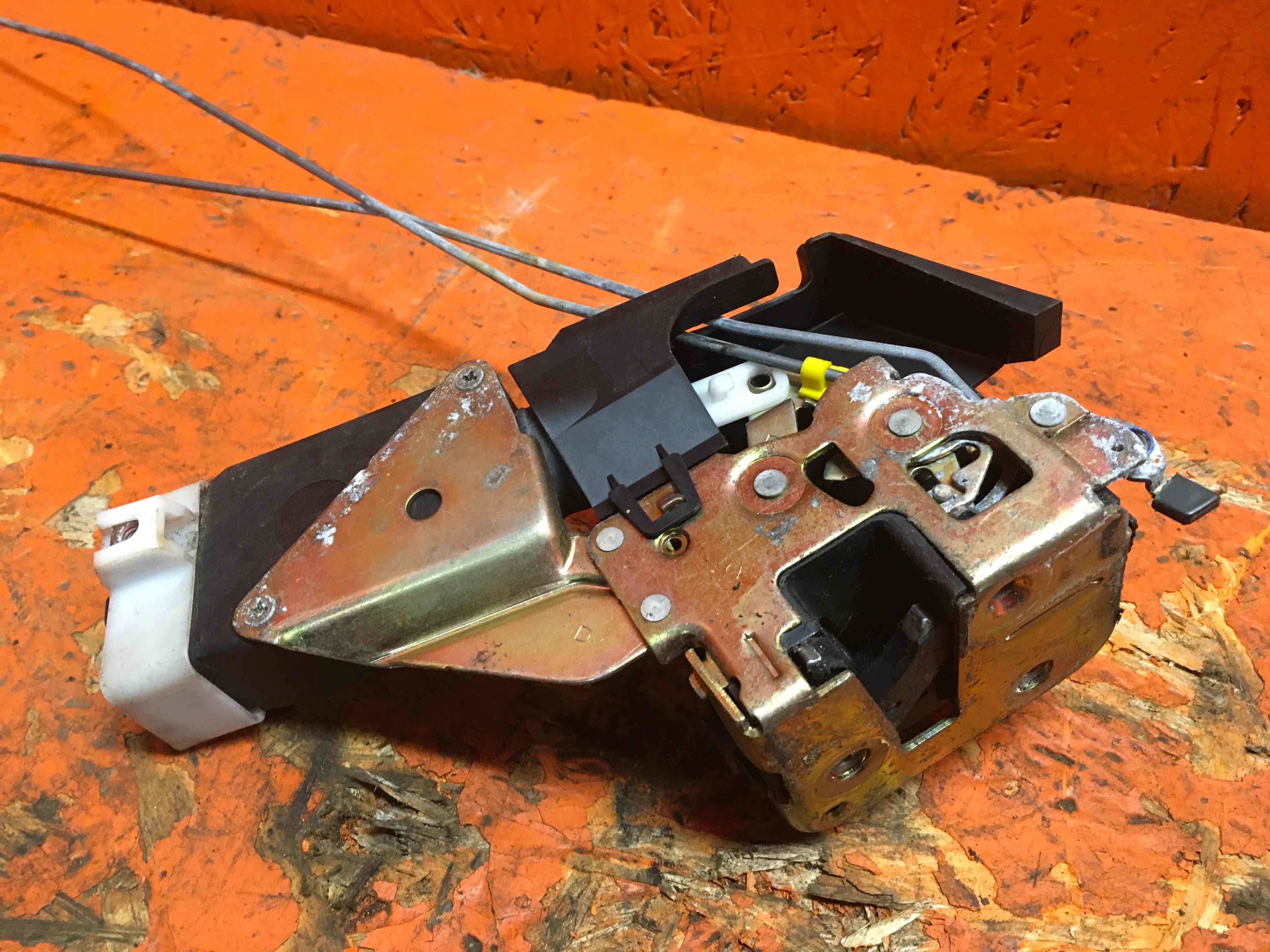 Замок двери задней правой, 1800 рублей, Смоленск