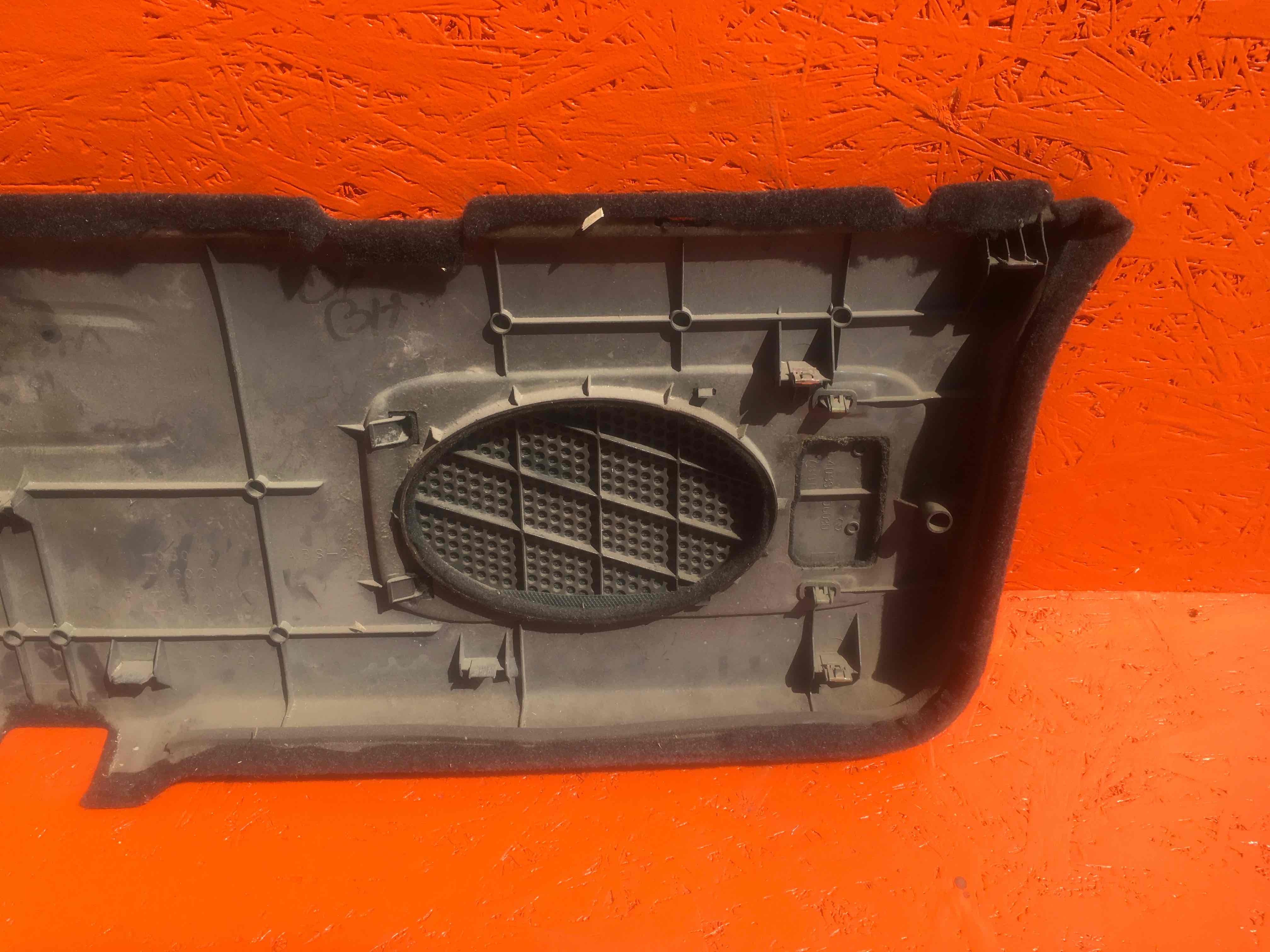 Обшивка крышки багажника, 1800 рублей, Смоленск